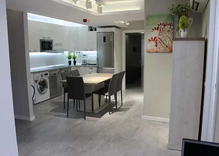 22 Avenida De Pueblos