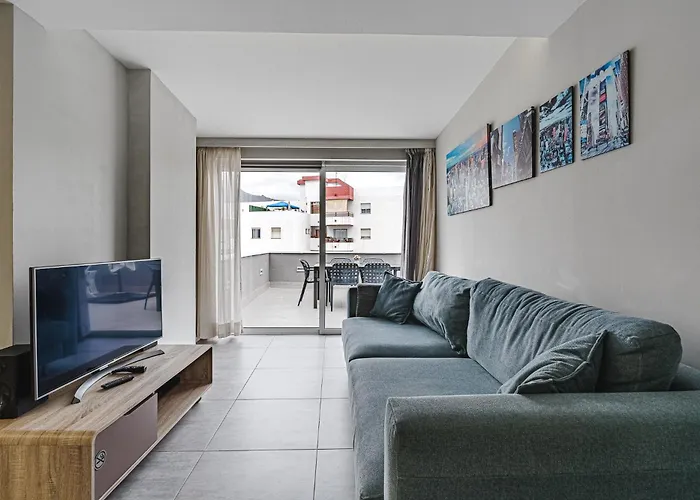 22 Avenida De Pueblos Costa Adeje (Tenerife)