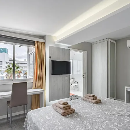 22 Avenida De Pueblos Apartament Costa Adeje (Tenerife)