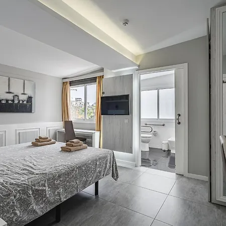 22 Avenida De Pueblos Apartment Costa Adeje (Tenerife)