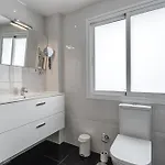 22 Avenida De Pueblos * Costa Adeje (Tenerife)